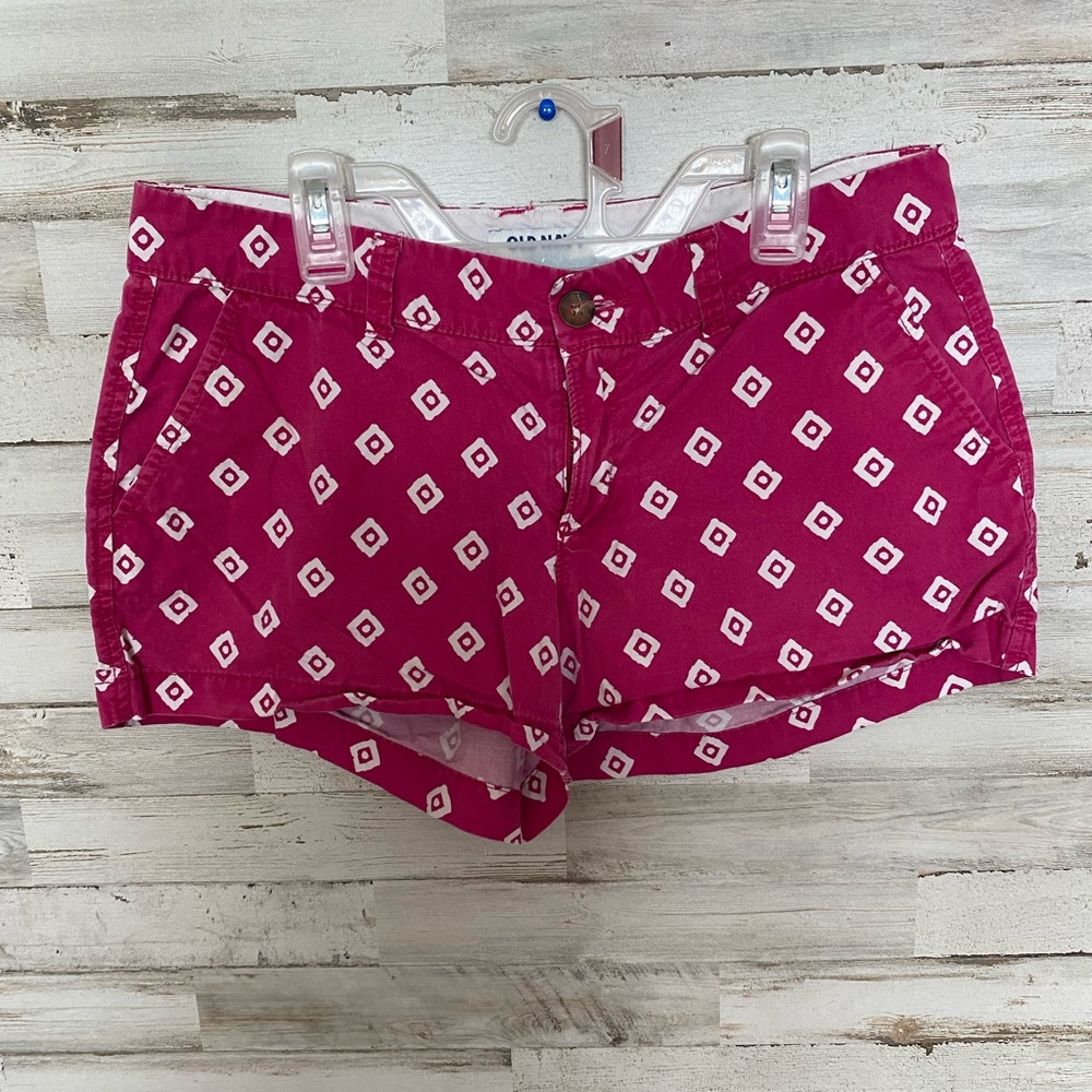 Old Navy Pink Patterned Women's Shorts
